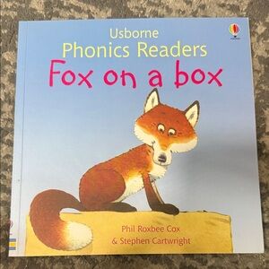 Usborne Phonics Readers: Fox on a Box Book